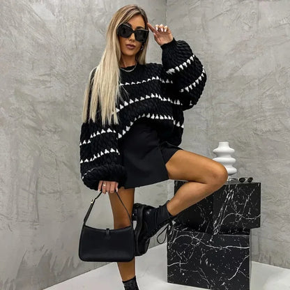 Autumn/Winter New Oversized Striped O-Neck Sweater for Women – Loose & Comfortable Casual Pullover, Fashion Trend Knitted Sweater