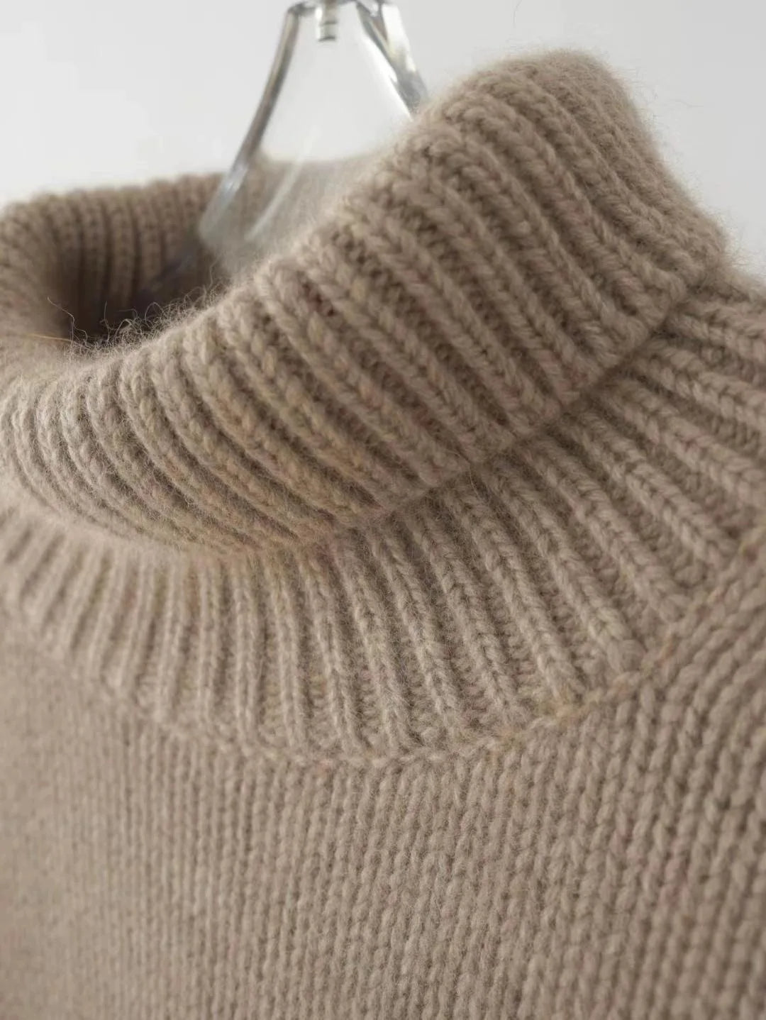 Pure Merino Wool Sweater – 100% High Lapel Pullover for Women, Casual Loose Fit Thick Knitted Top for Autumn & Winter