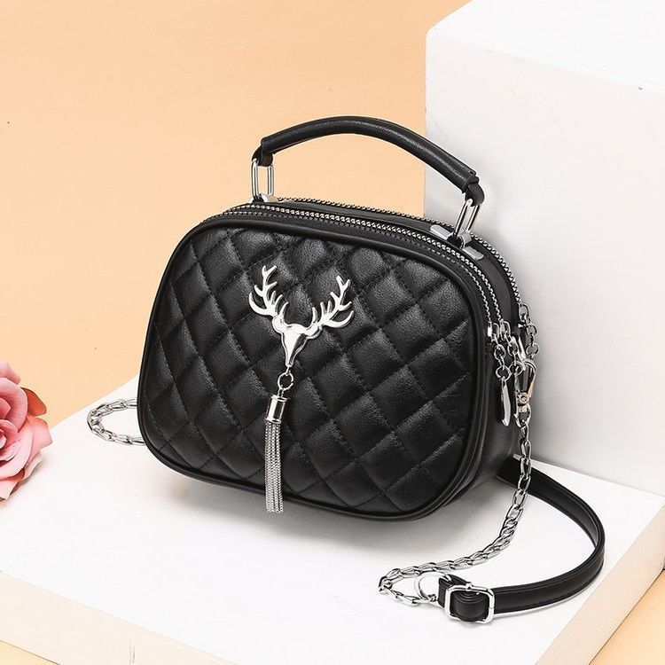 Urban Chain Handbag Large Capacity One-Shoulder PU Bag
