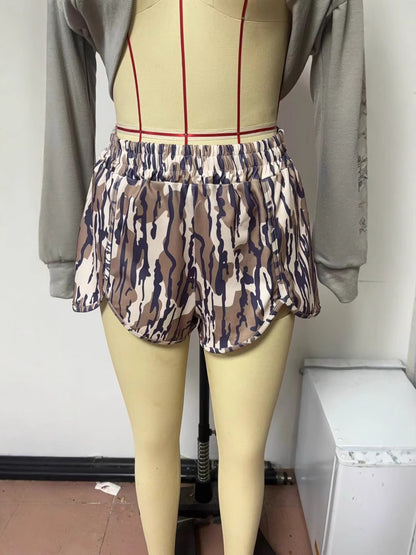 Camouflage High Waist Boxer Shorts Women – Athletic & Streetwear Outfit