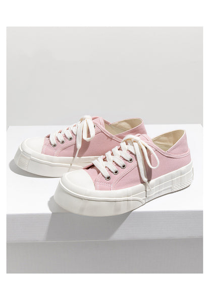 Classic Canvas Charm – Minimalist Women’s Sneakers