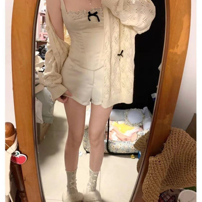 Loose Tup Cardigan Coat for Women – Apricot Buttoned Sweater, Chic Urban & Autumn Outfit