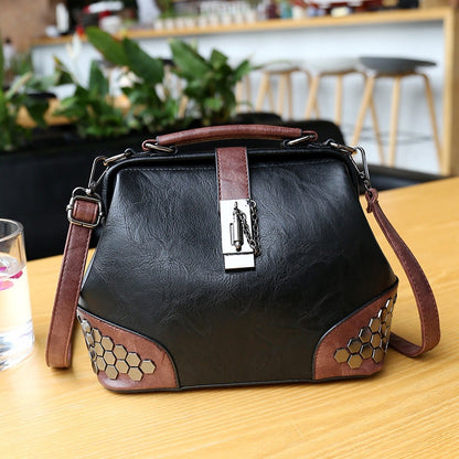 Fashion-Forward PU Leather Shoulder Bag Chic Practical