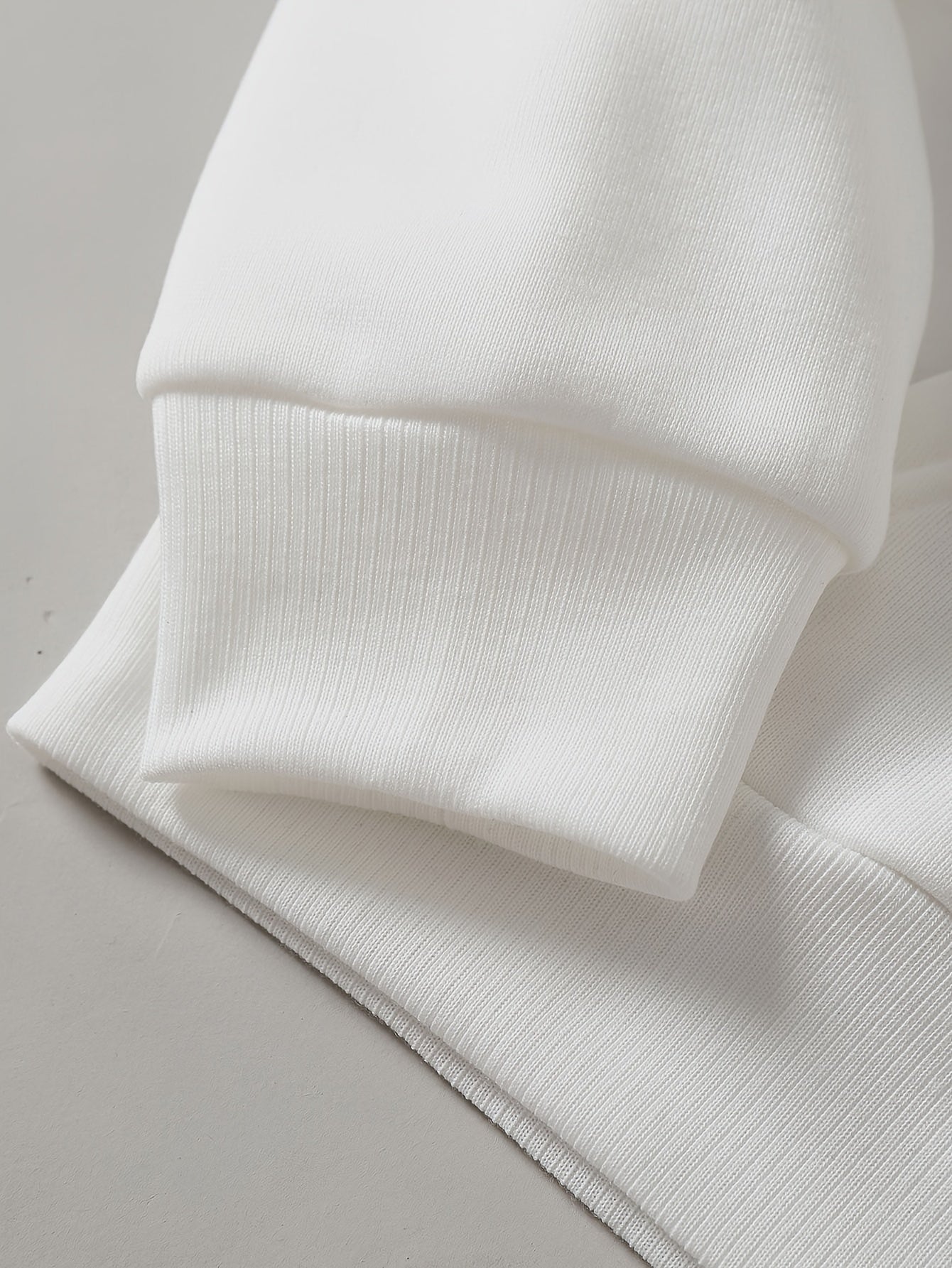 Halloween Sanderson Witch Print Hoodie – Women’s Casual Pullover Sweatshirt for Fall/Winter