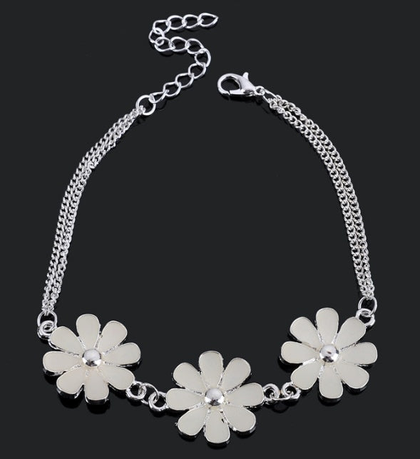 Real Night Glow Bracelets – Luminous Beaded Bracelets for Women & Everyday Wear