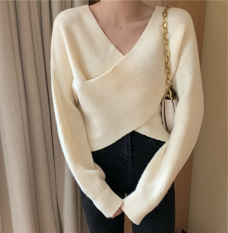 Batwing Sleeve Loose V-Neck Sweaters for Women – Cozy Pullover, Elegant Autumn & Winter Outfit