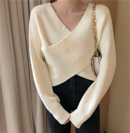 Batwing Sleeve Loose V-Neck Sweaters for Women – Cozy Pullover, Elegant Autumn & Winter Outfit