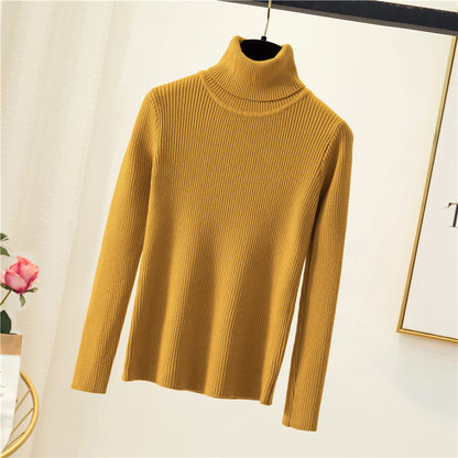 Tight Pullover Turtleneck Sweater – Sleek Fit & Cozy Texture