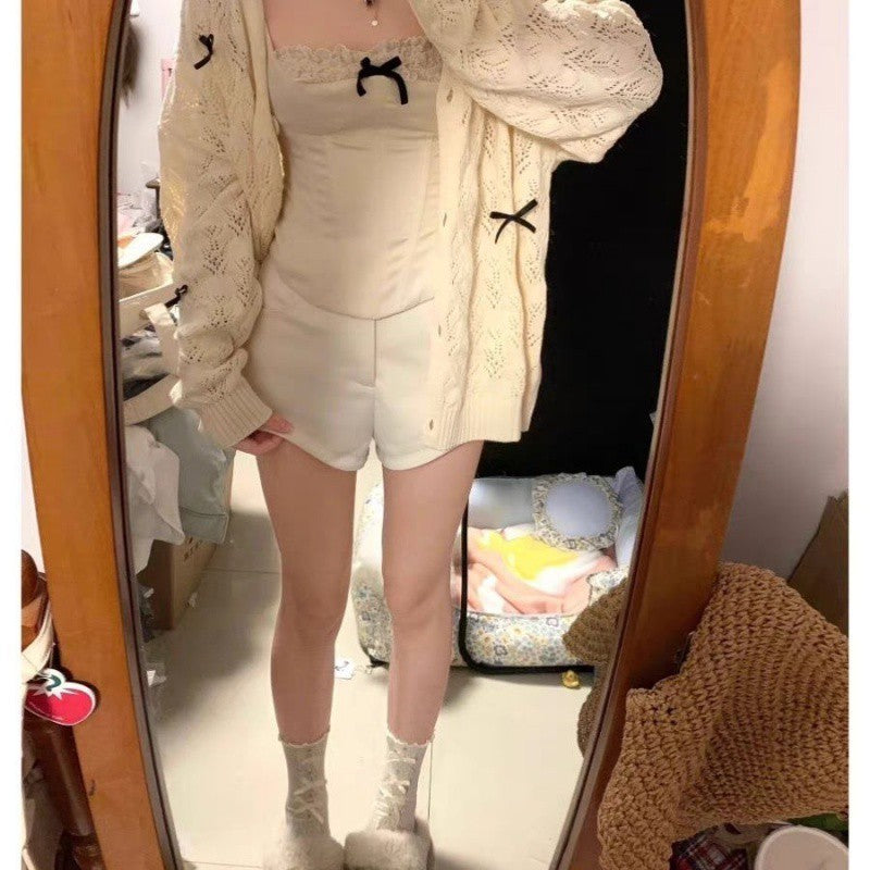 Loose Tup Cardigan Coat for Women – Apricot Buttoned Sweater, Chic Urban & Autumn Outfit