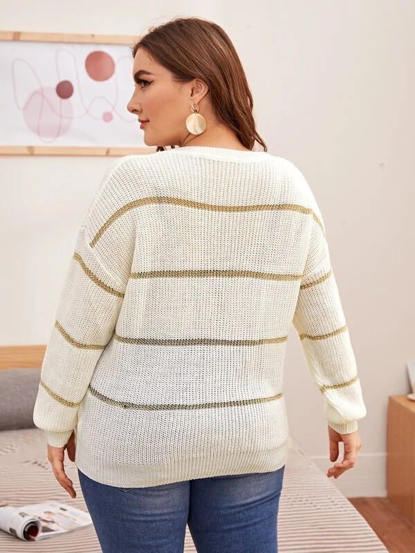 Lightweight & Elegant: Large Size Knit Sweater