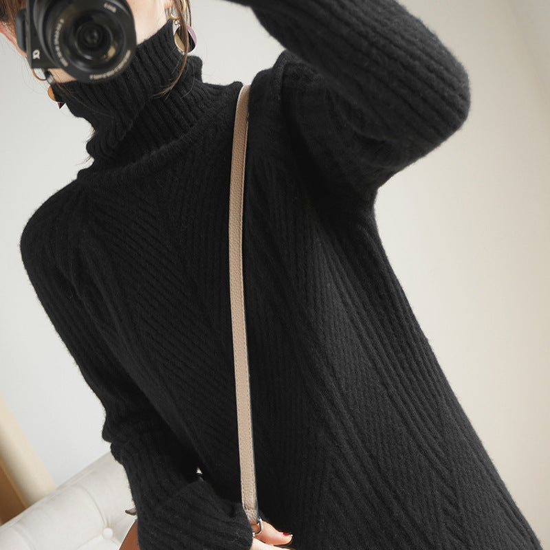 Cozy Blue Turtleneck Sweater for Effortless Winter Holiday Style