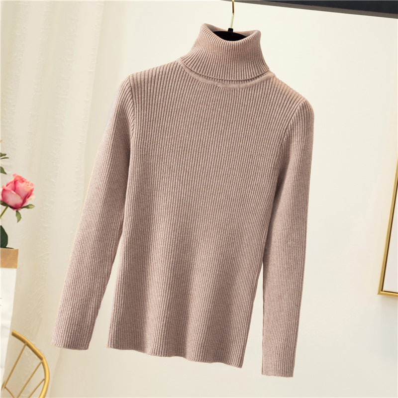 Tight Pullover Turtleneck Sweater – Sleek Fit & Cozy Texture