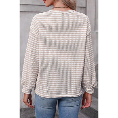 Casual Loose Knitted Pullover – Striped or Plaid Perfection