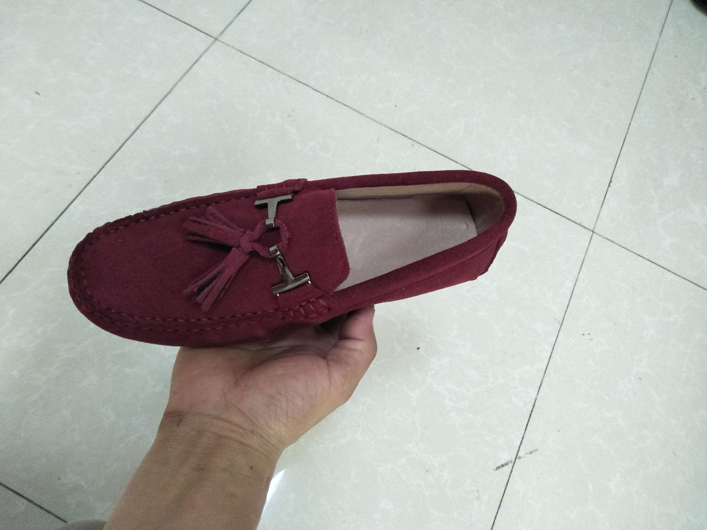 Genuine Leather Sheepskin Tassel Design Women Loafers