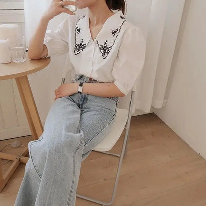 High Quality Elegant Peter Pan Collar Women Shirts