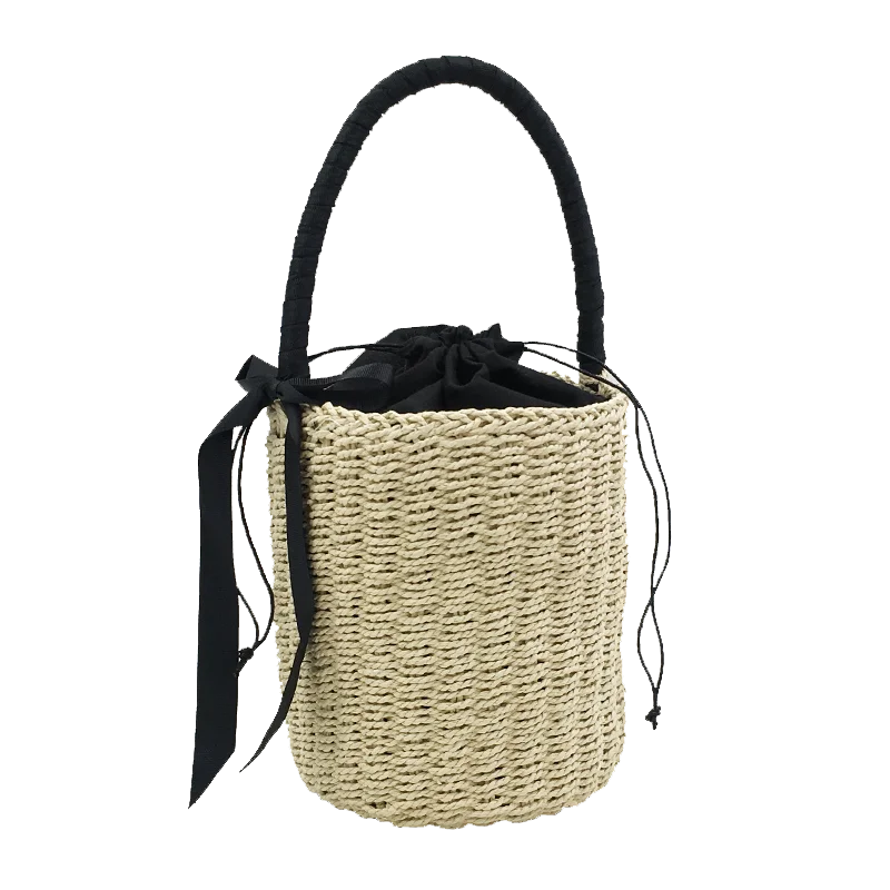 Summer Aesthetics: Chic Straw Woven Bucket Bag