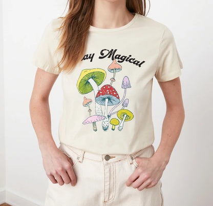 Be Nice Graphic Tee Womens Oversized Aesthetic T Shirt Inspirational Quote Harajuku Tumblr Grunge Top