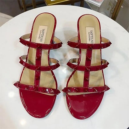 High-End Genuine Leather Flat Sandals: Luxury Open-Toe Style