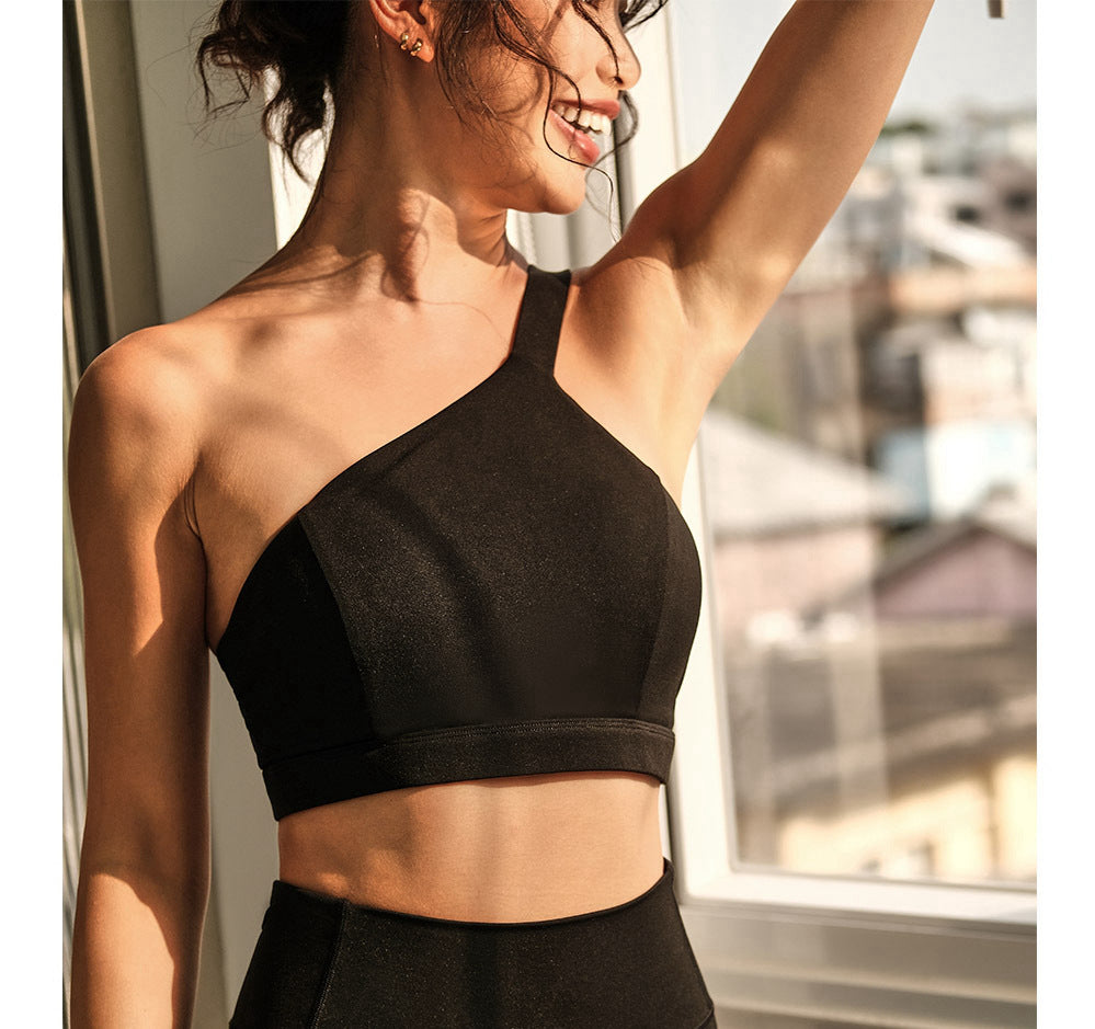 Nylon Sports Bra Vest – Breathable Support & Sleek Fit