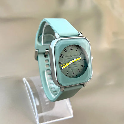 Minimalist Silicone Strap Quartz Watches Casual Sporty Style