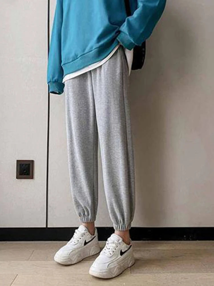 Warm Short Plush Inside Winter Cargo Pants For Women