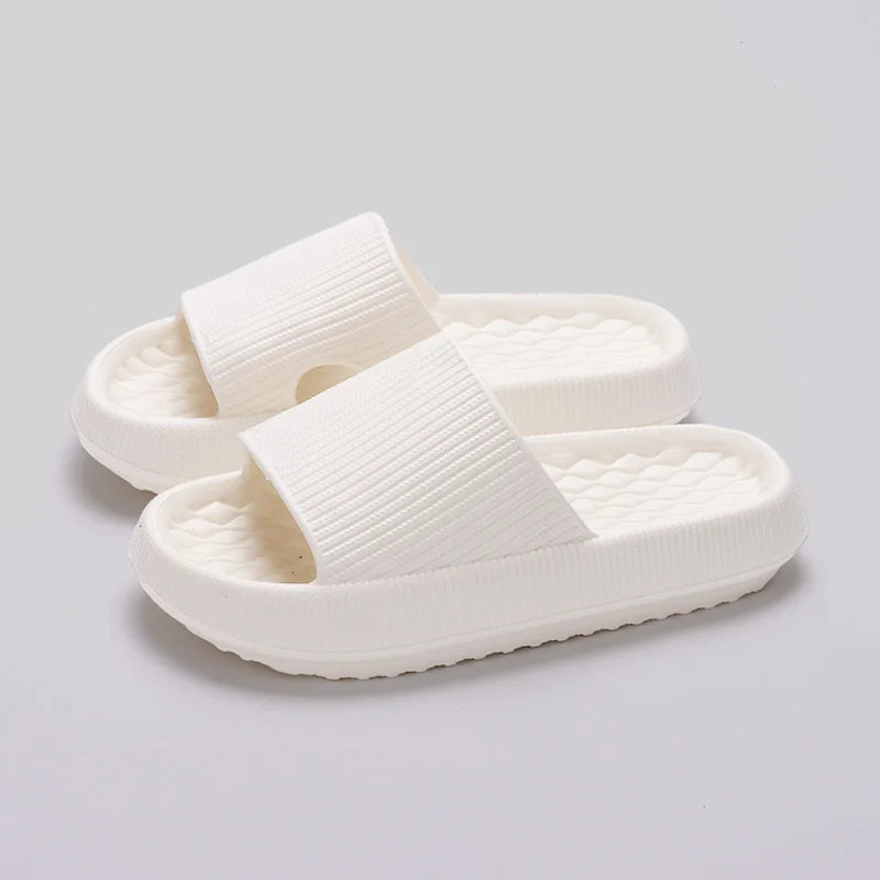 2025 New Summer Womens Soft Sole Cloud Slippers Eva Thick Platform Non Slip Flip Flops For Beach Bathroom