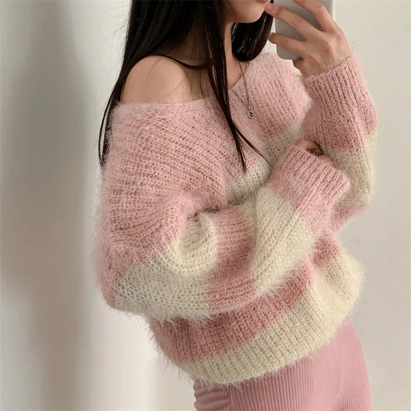 Cool Elegant Striped Loose Style Women Winter Sweaters