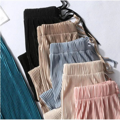 Flowy Teal Pleated Wide-Leg Pants for a Coastal Vacation Mood