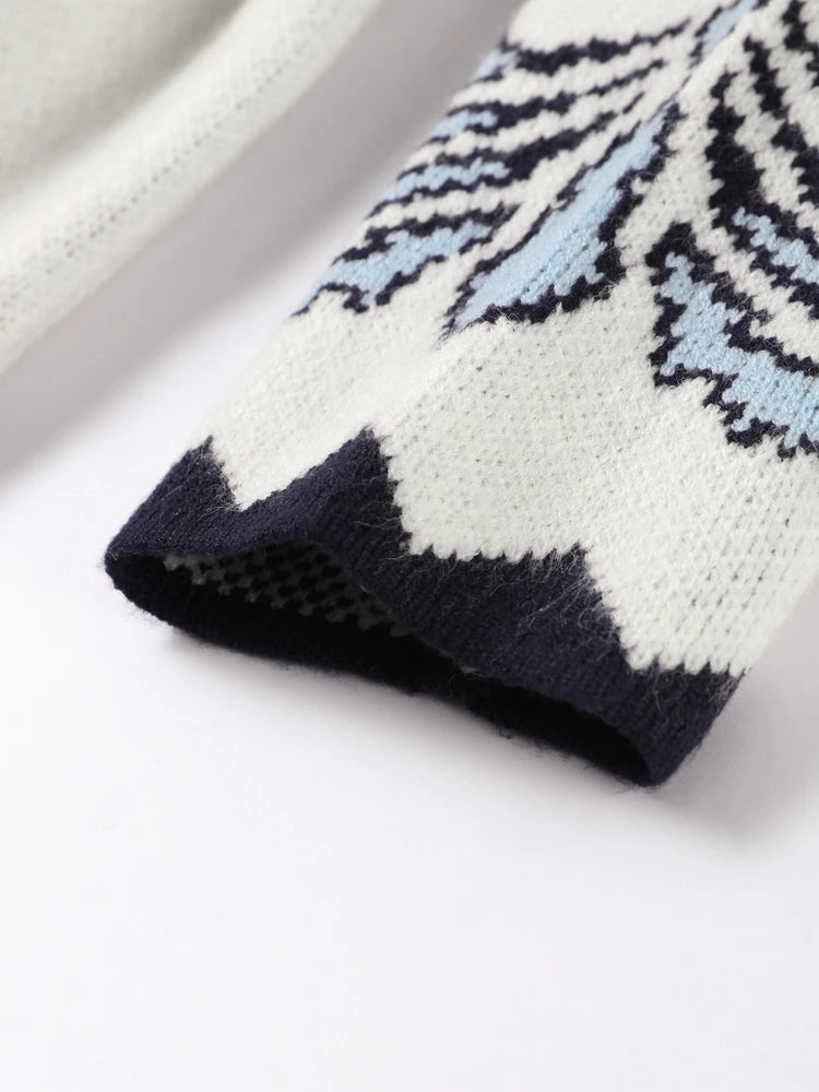 American Vintage Jacquard Chic Sweater