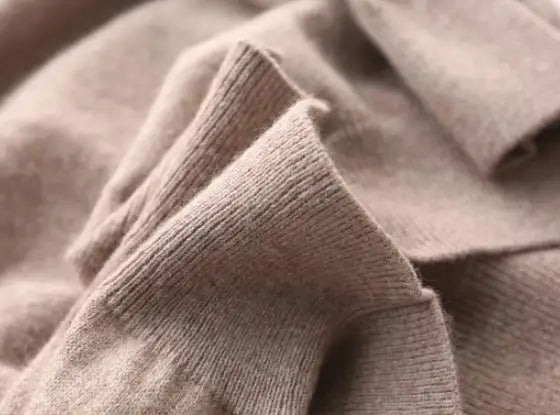 2024 Luxury Cashmere Sweater Designer Ripped Hole Fashion For Men