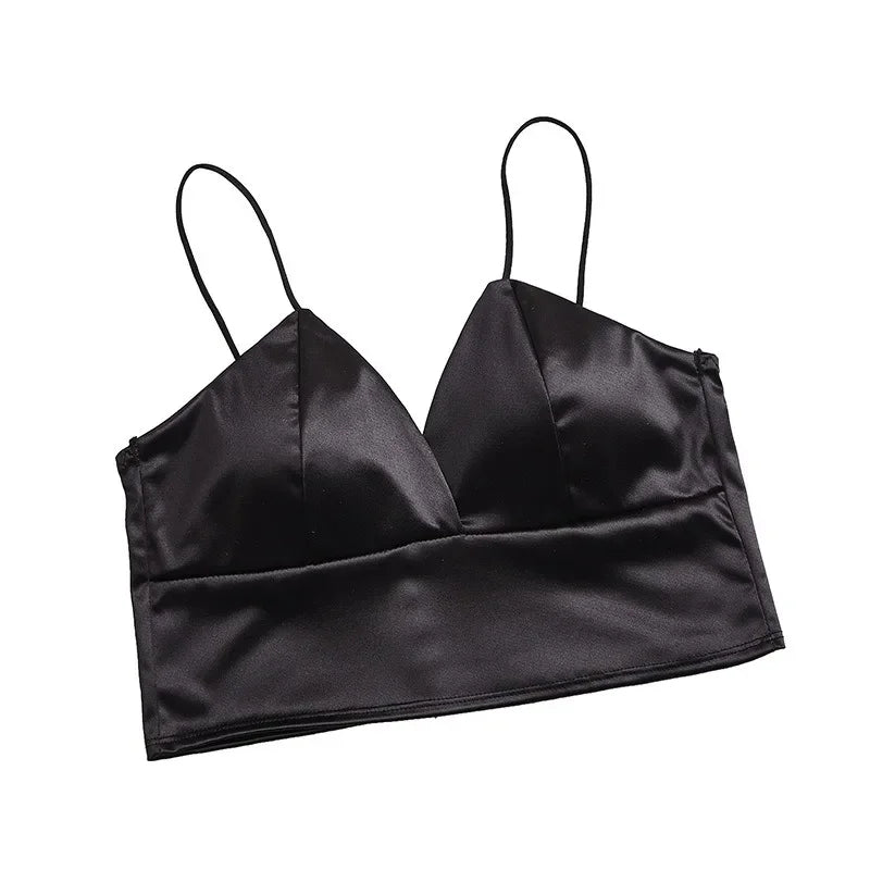 Textured Detail: V-Neck Ribbed Zipper Crop Top