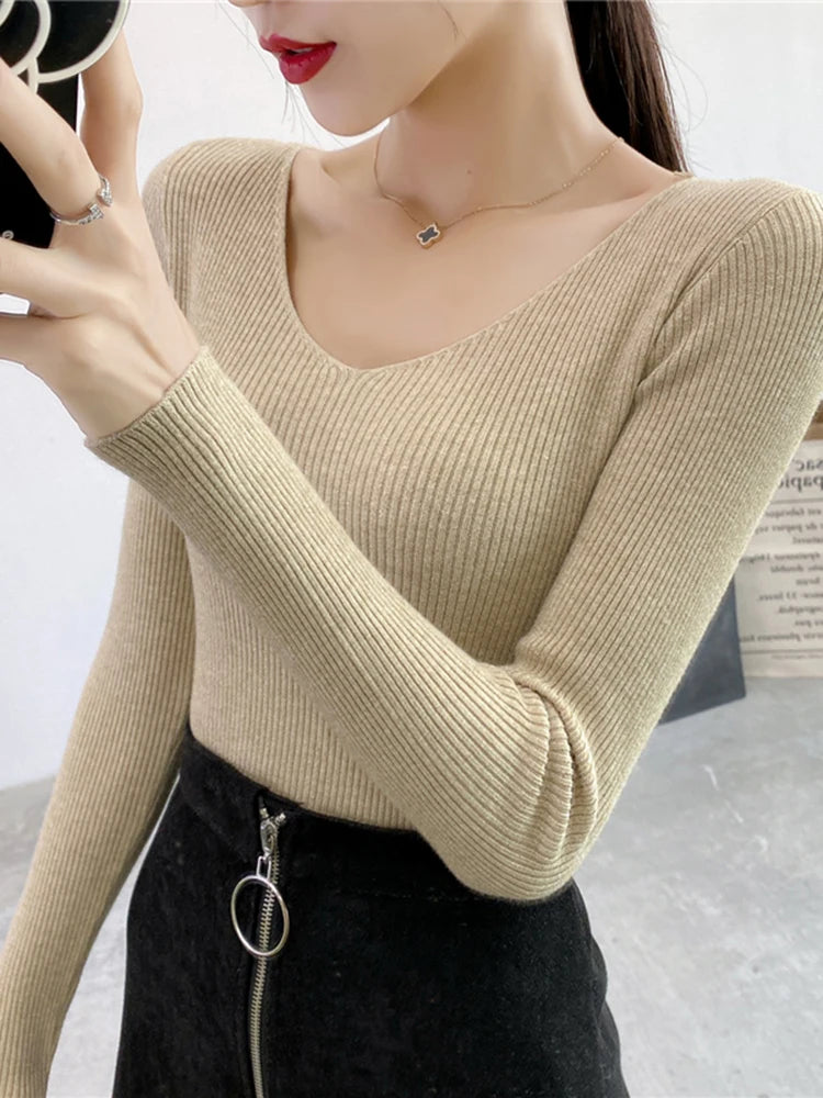 Spring Style V Neck Half Sleeved Knitted Thin Sweater