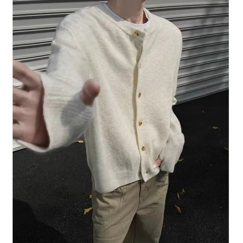 Round Neck Men Knitted Cardigan Sweaters