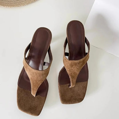 Vacation Mood: Chic Brown Suede Thong Sandals