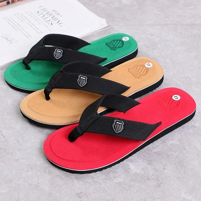 Summer Men Slippers Beach Shoes Male Flip Flops Lightweight Fashion New Arrival Lovers Couple Slippers Unisex Bathroom Slides
