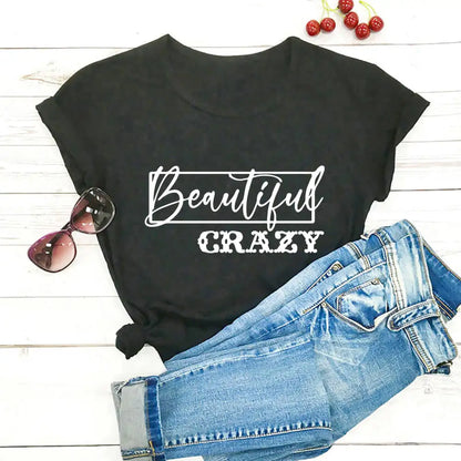 Chic Graphic Tee for an Effortless Casual Summer Street Style