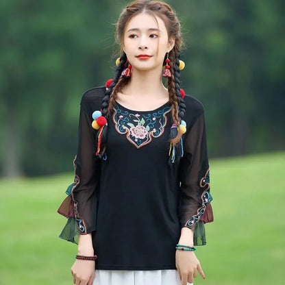 Summer Korean Embroidered T Shirt Short Sleeve Loose Fit Harajuku Casual Tee For Women Cute Student Streetwear