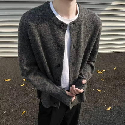 Round Neck Men Knitted Cardigan Sweaters
