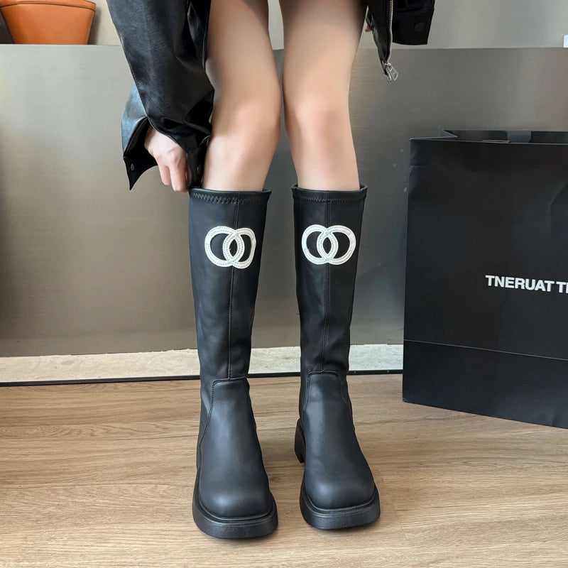 Women’s Knee-High Waterproof Boots – Round Toe Thick Sole Fashionable Winter Outdoor Shoes