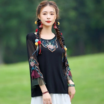 Summer Korean Embroidered T Shirt Short Sleeve Loose Fit Harajuku Casual Tee For Women Cute Student Streetwear
