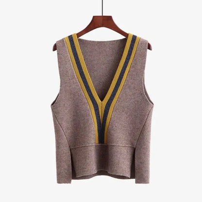 2024 Womens Hooded Sleeveless Knit Vest