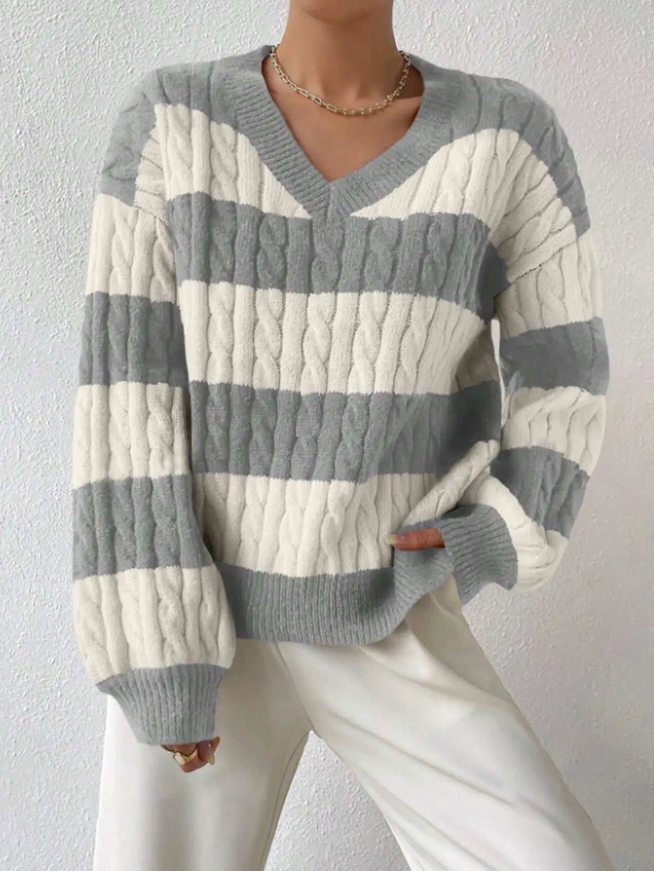 2025 Womens Stripe Knitted Sweater Long Sleeve V Neck Cropped Top Loose Fit Spring Versatile Warm Knit