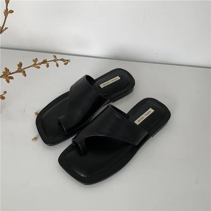 New Style One Finger Women's Flat Slippers