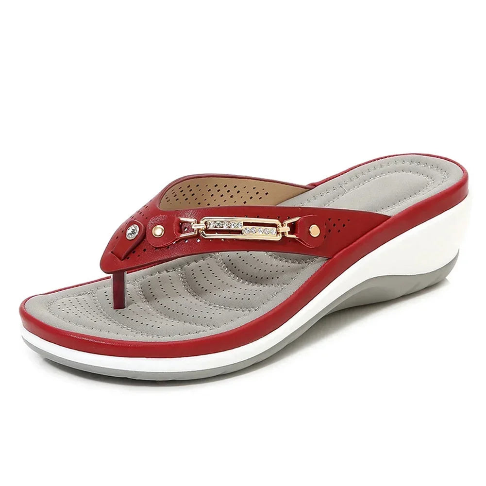 Flip Flops Women New Spring Summer Comfortable Slippers Slide Love Decoration Non Slip Holiday Beach Shoes Casual Female Sandals