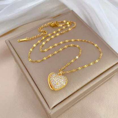 Heart Shaped All Pearl Necklace