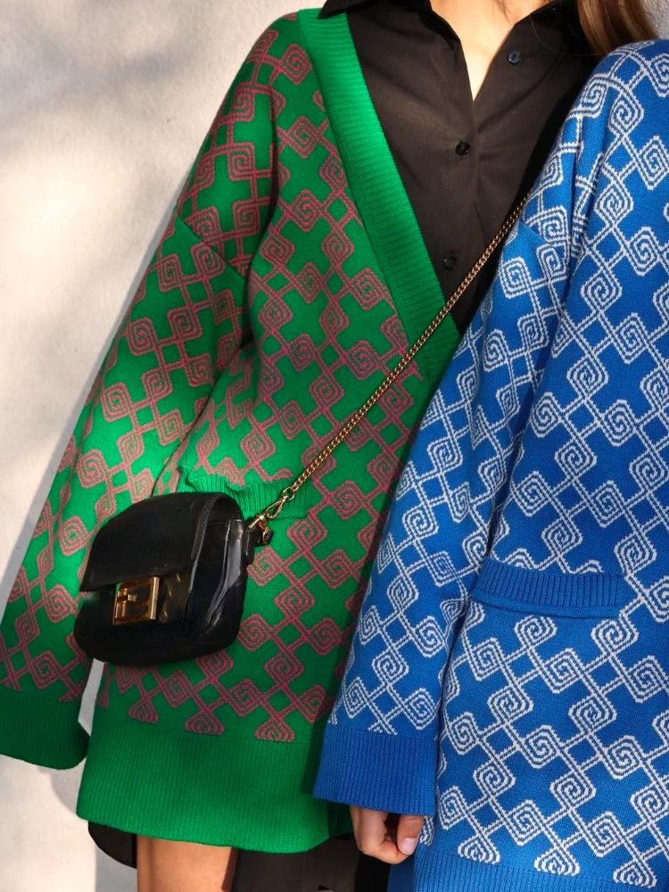 Geometric Jacquard V-Neck Knit Cardigan – Oversized 2025 Autumn/Winter