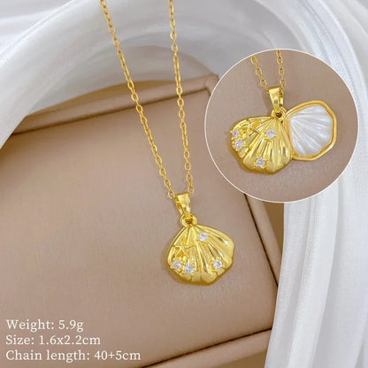 Heart Shaped All Pearl Necklace