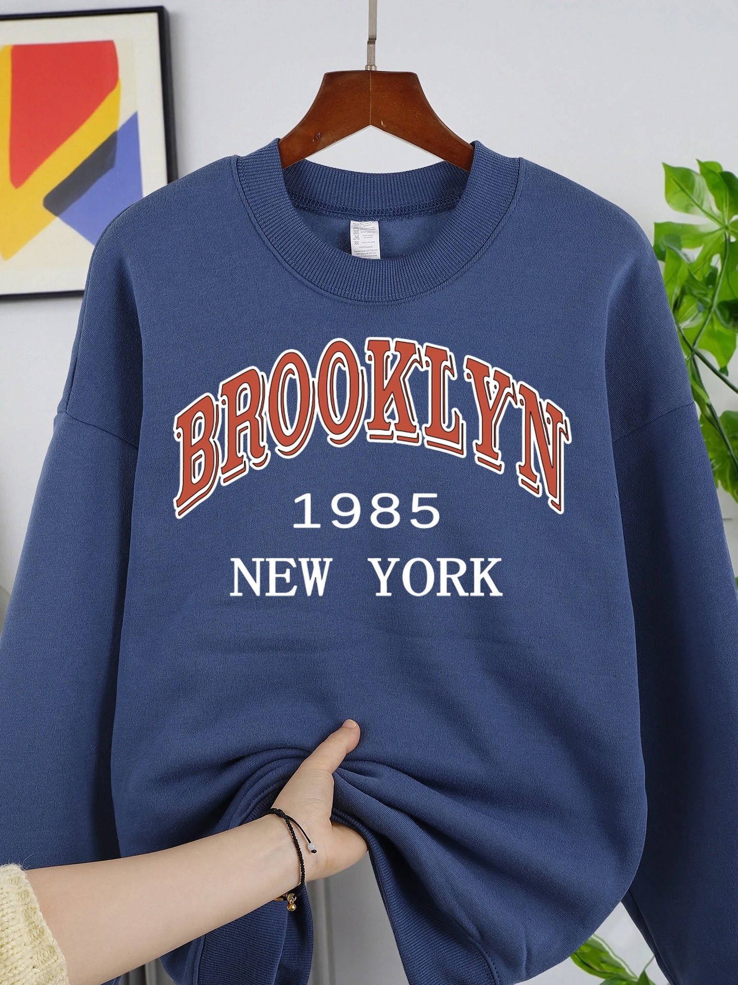 New York Printed Crew Neck Sweatshirts
