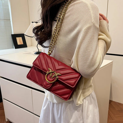 Women Elegant Magnetic Buckle Handbags