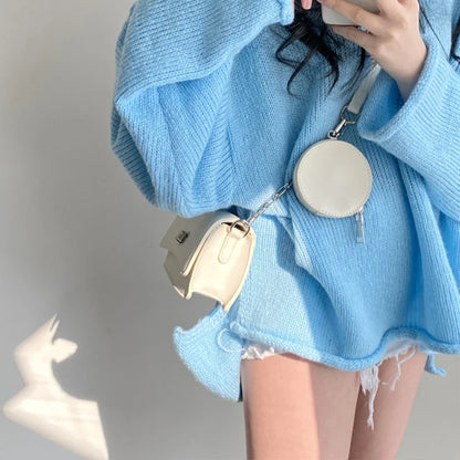 Casual Light Blue V-Neck Knit Sweater Outfit